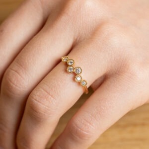 Bague diamants sertis perlés