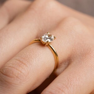 Bague diamant ovale de 1ct