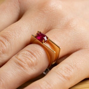 Bague "Julia" rubis ovale de 1,45ct