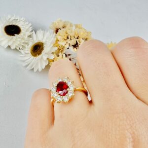 Bague rubis entourage diamants